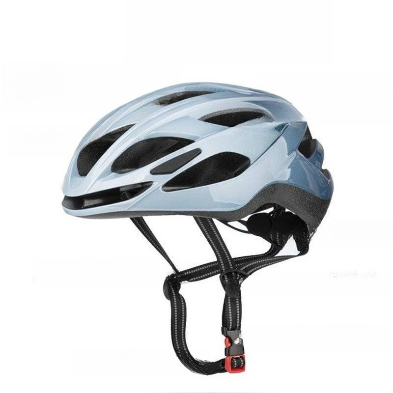 Casco da bicicletta di grandi  - Cycling Gear Of The Year recensione e prezzo