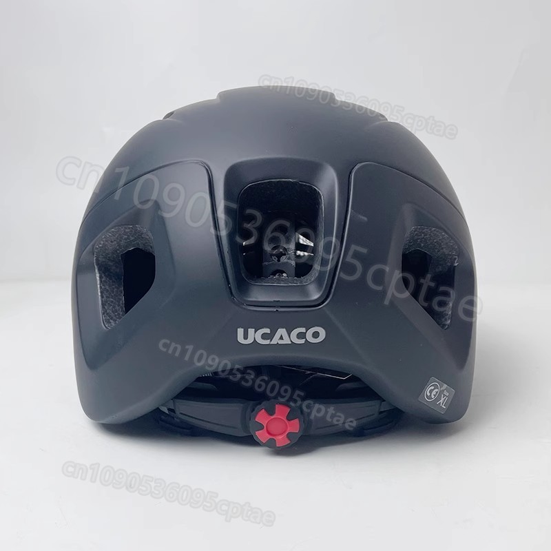 Casco da equitazione oversize  - Cycling Gear Of The Year recensione e prezzo